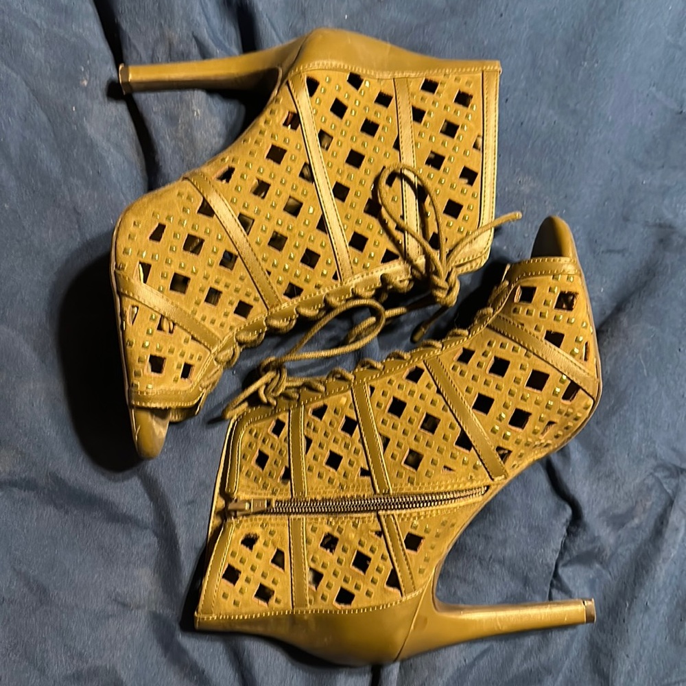 Gianni Bini heels